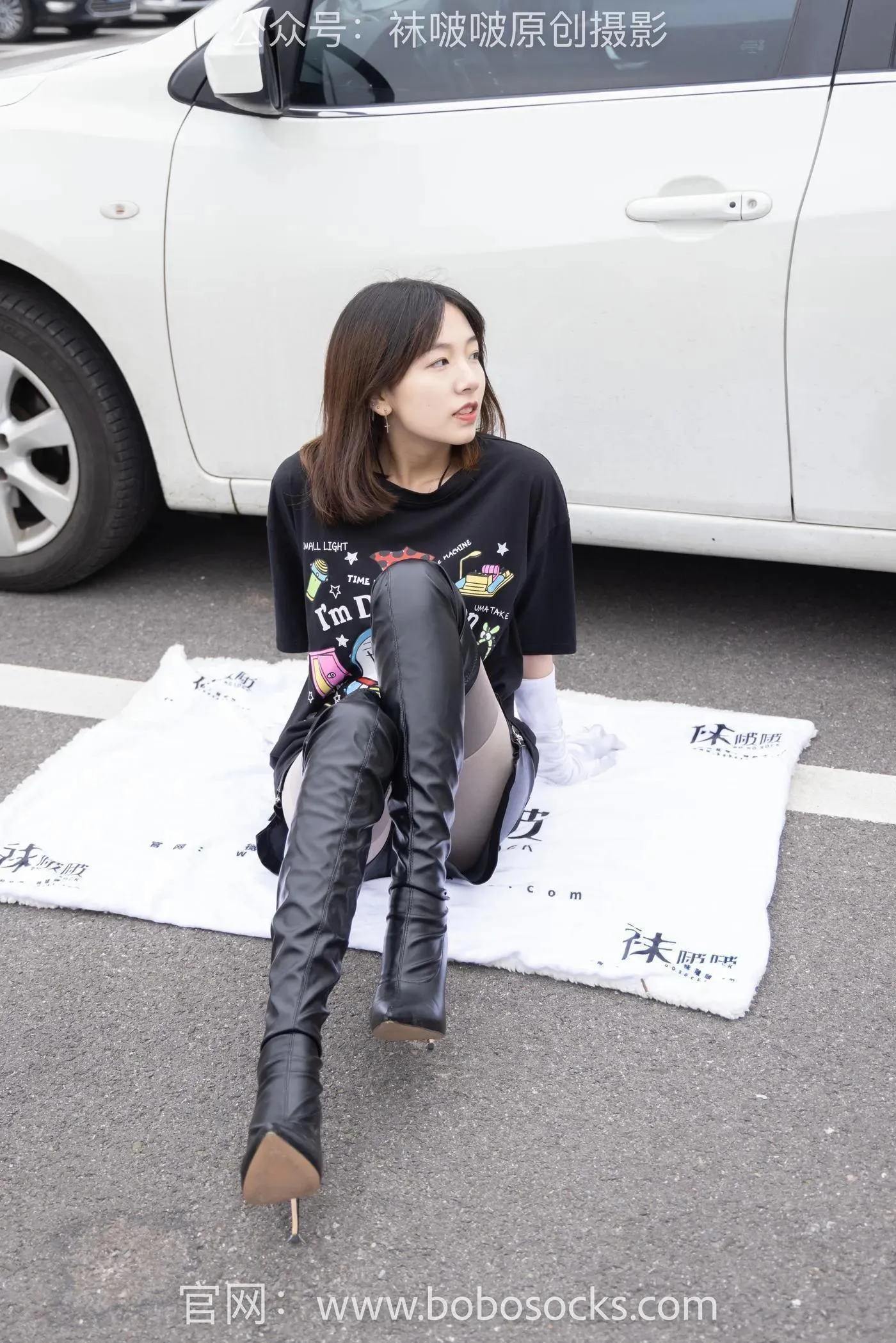 [BoBoSocks袜啵啵]NO.146 小甜豆-高跟长靴、黑色踩脚裤、肉丝 [154P]插图3